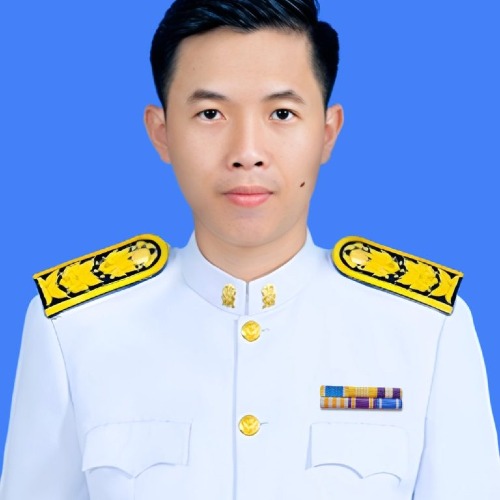 นายปัญญวัฒน์ สุภาคาร